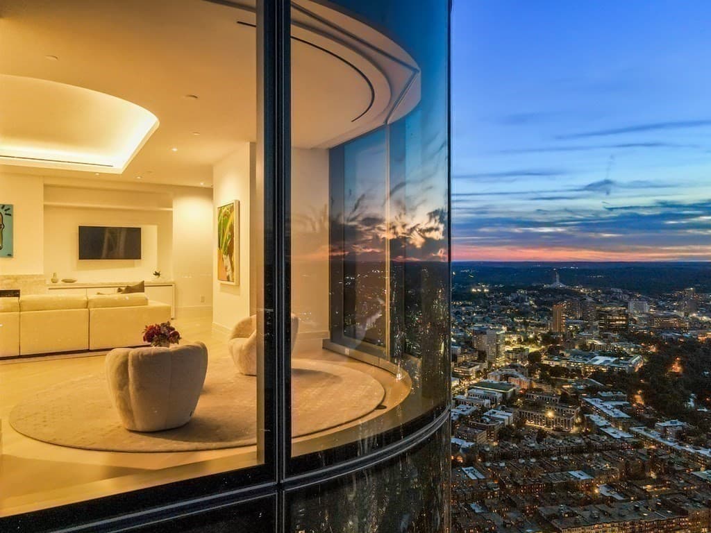 5-bed Condo at 1 Dalton St, Boston
