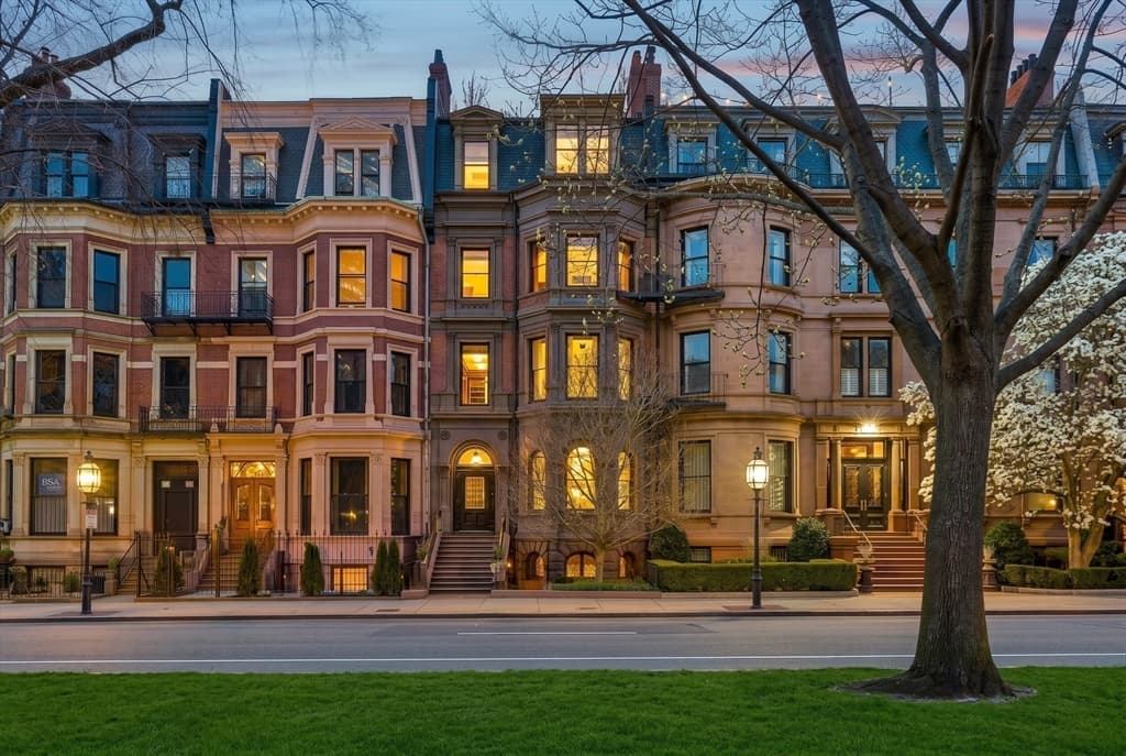 5-bed Single Family at 55 Commonwealth Avenue, Boston