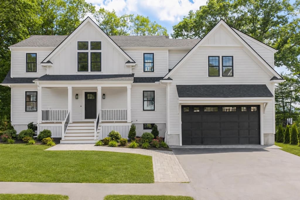 5-bed Single Family at 196 Doty St, Waltham