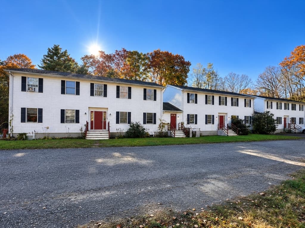 0-bed Commercial at 152 Southbridge Rd, Warren