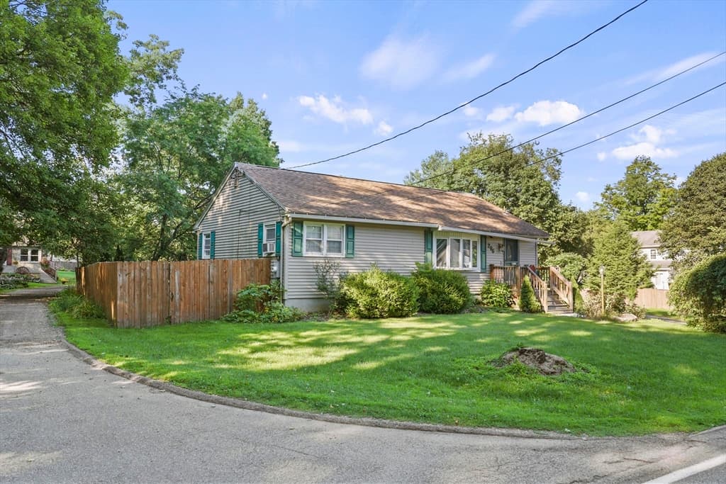 3-bed Single Family at 296 Hancock Rd, Pittsfield