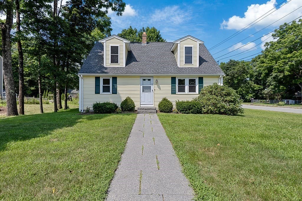 Casa Unifamiliar de 3 habitaciones en 95 Franklin St, Wrentham
