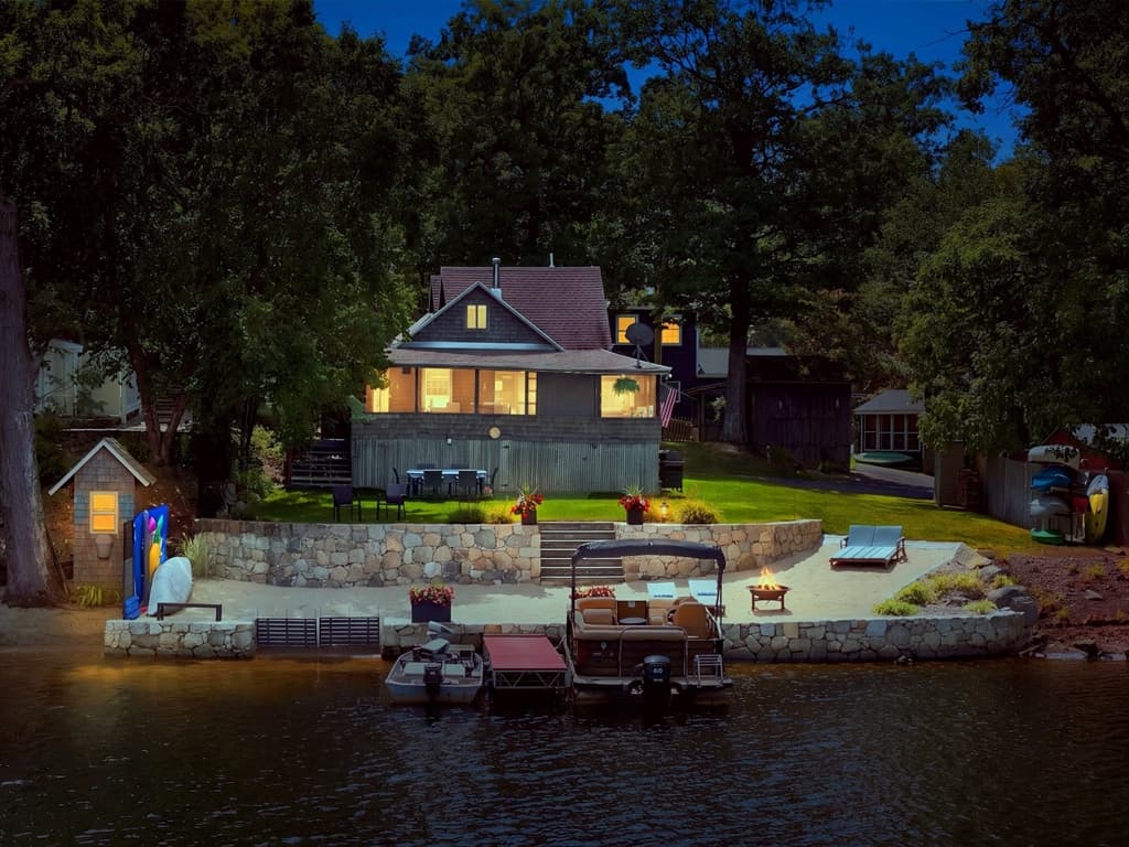 Casa Unifamiliar de 3 quartos em 53 Kinsley Ln, Mendon