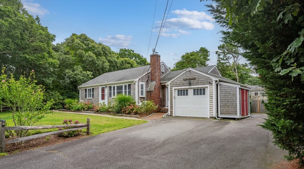 2-bed Single Family at 130 Cathedral Rd, Brewster