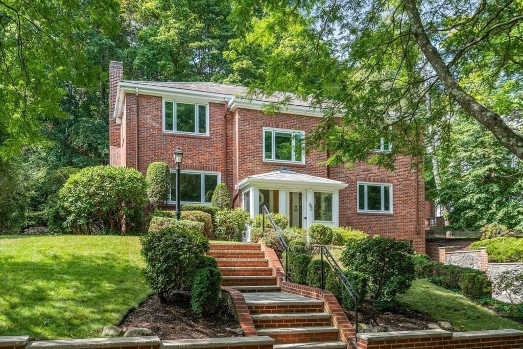 Casa Unifamiliar de 4 habitaciones en 52 Clinton Road, Brookline