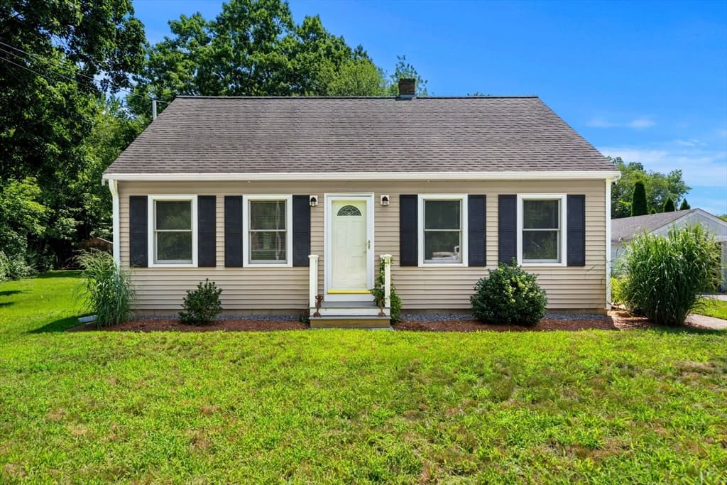 Casa Unifamiliar de 4 quartos em 13 Sandy Pond Rd, Ayer