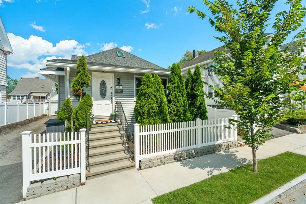 Casa Unifamiliar de 4 quartos em 60 French St, Quincy