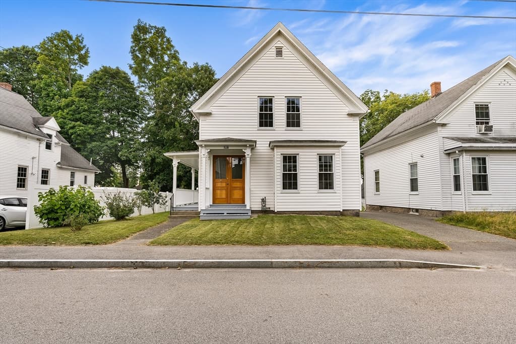 3-bed Single Family at 128 W Spruce St, Milford