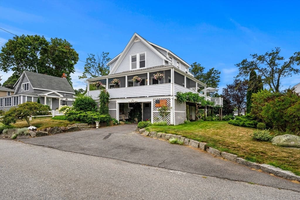 Casa Unifamiliar de 2 quartos em 13 Riverside Rd, Gloucester