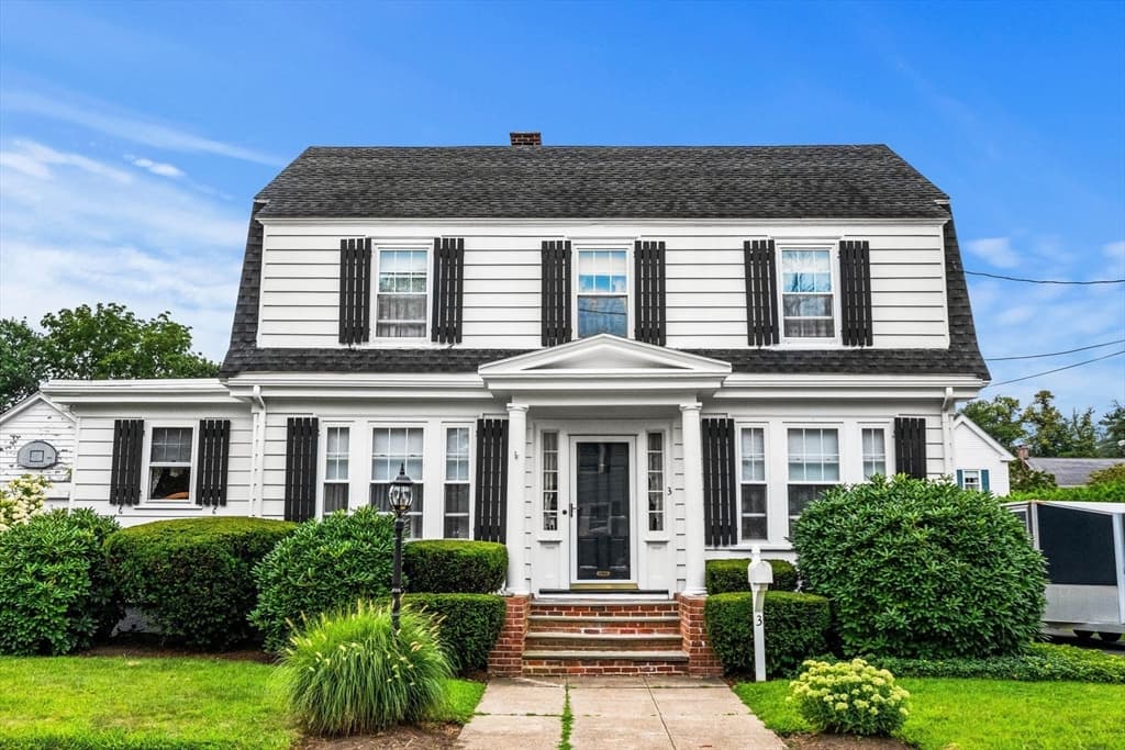 4-bed Single Family at 3 Roosevelt Road, Salem