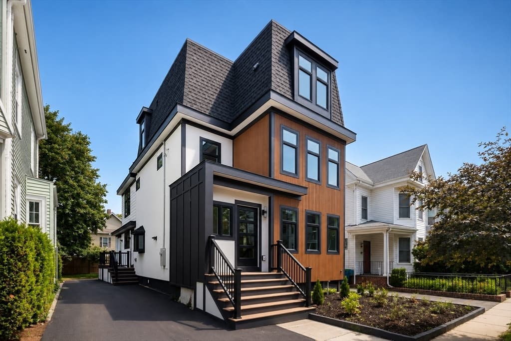 Casa Unifamiliar de 5 habitaciones en 167 Albion St, Somerville