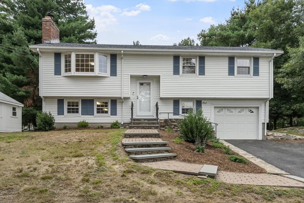 3-bed Single Family at 156 Mill St, Burlington