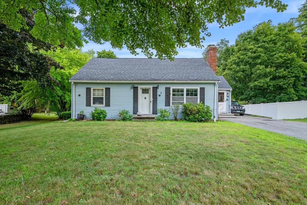 Casa Unifamiliar de 3 quartos em 6 Marsh Ave, Salem