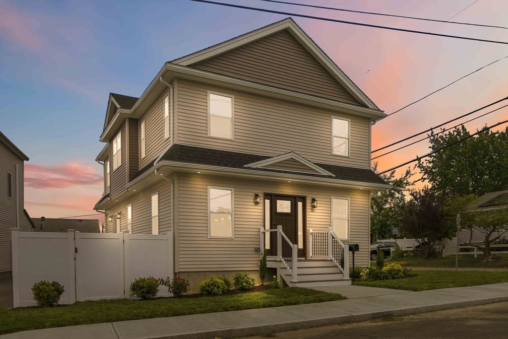 3-bed Single Family at 81 Derby Road, Revere