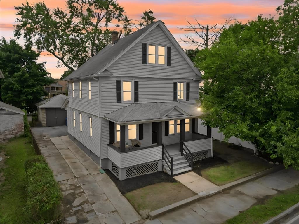 4-bed Single Family at 615 White St, Springfield