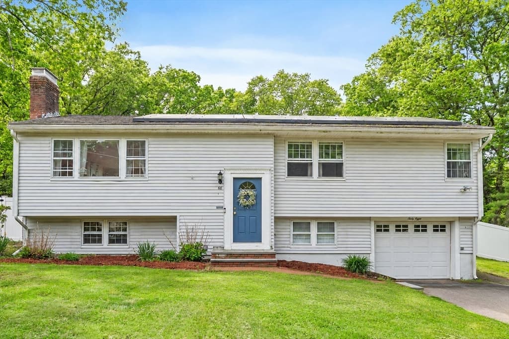 4-bed Single Family at 68 Gregory Rd, Holliston