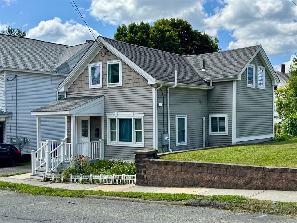 2-bed Single Family at 104 Davis Street, Greenfield