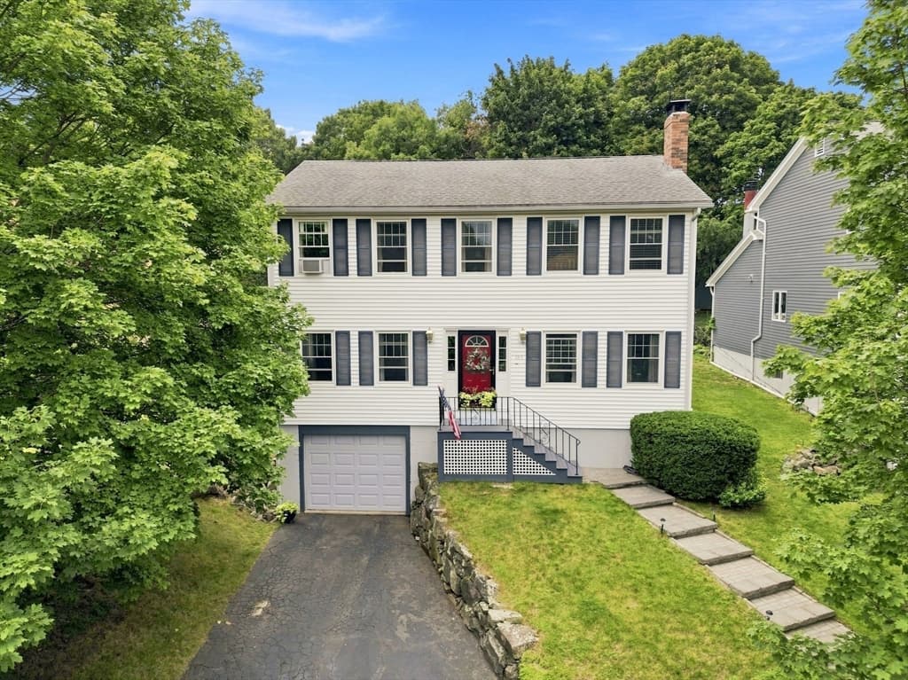 3-bed Single Family at 123 Eastman Avenue, Swampscott