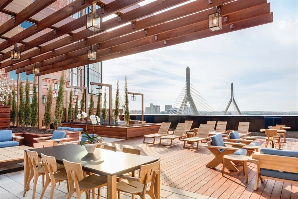 1-bed Condo at 100 Lovejoy Wharf # 5L, Boston