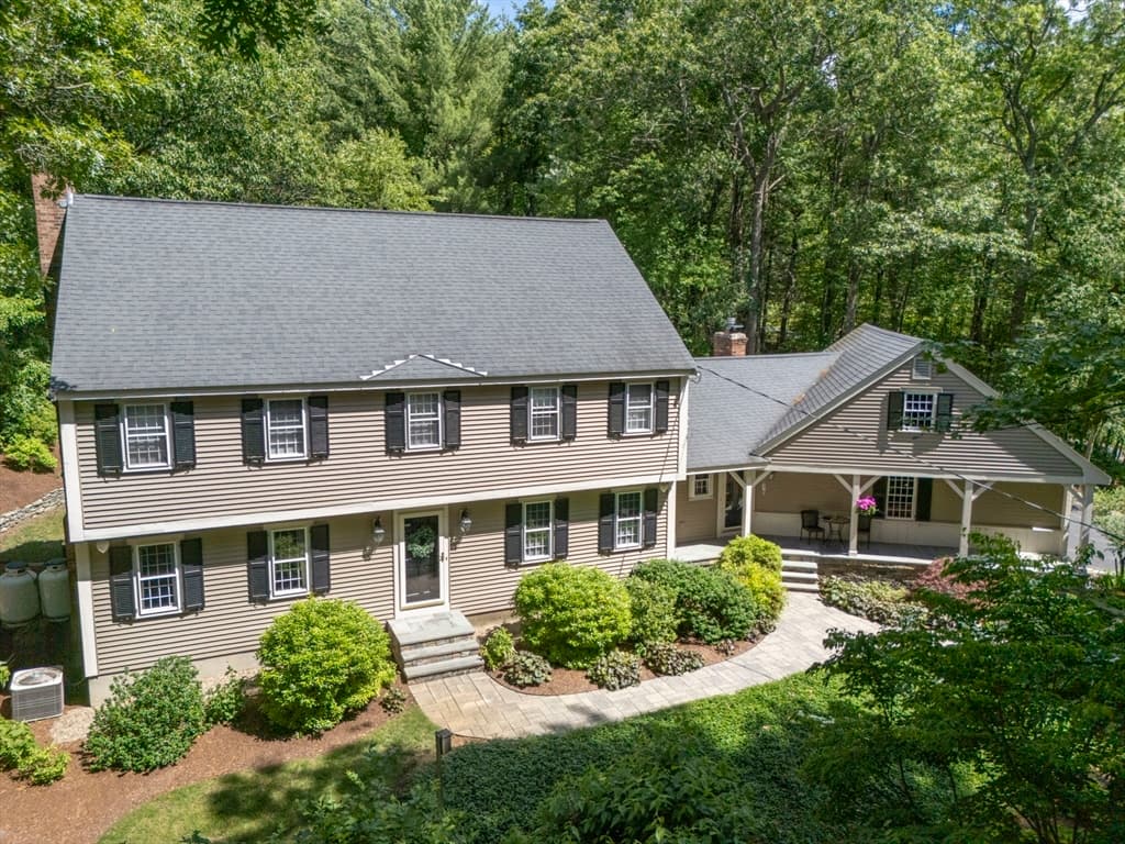 4-bed Single Family at 536 Longley Rd, Groton