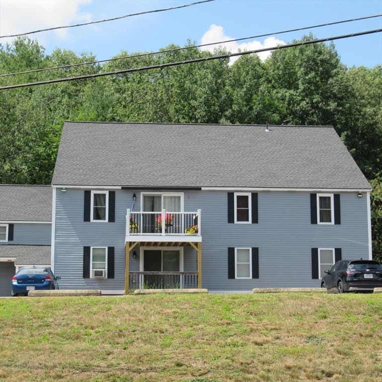 2-bed Condo at 14 Lantern Lane # 7, Dracut