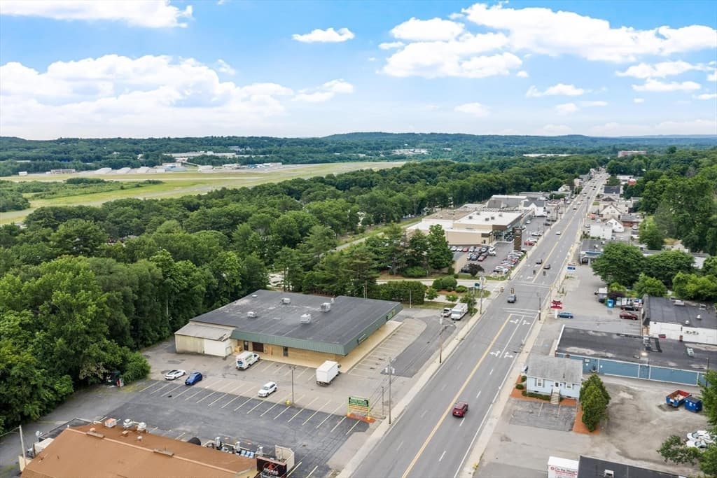 Comercial de 0 habitaciones en 765 North Main Street, Leominster
