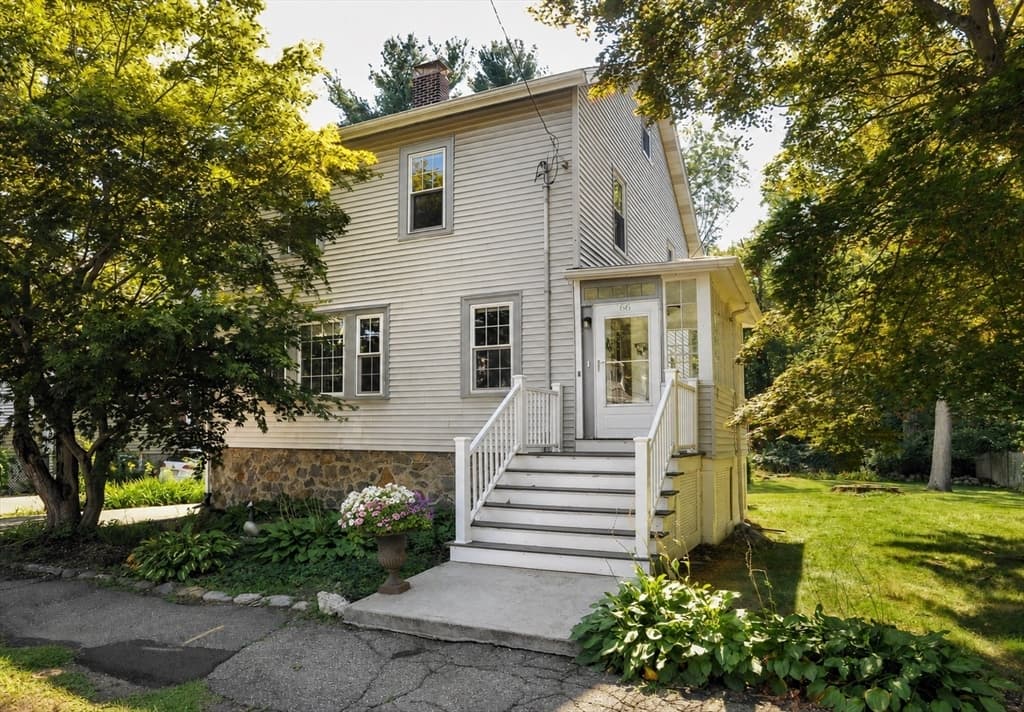 Casa Unifamiliar de 3 quartos em 66 Ferncroft Rd, Milton