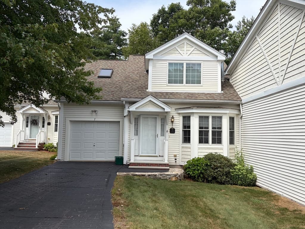 Condomínio de 2 quartos em 7 Hartswood Drive # 41, Haverhill