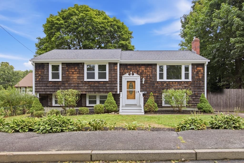 Casa Unifamiliar de 3 quartos em 203 Hobart St, Braintree