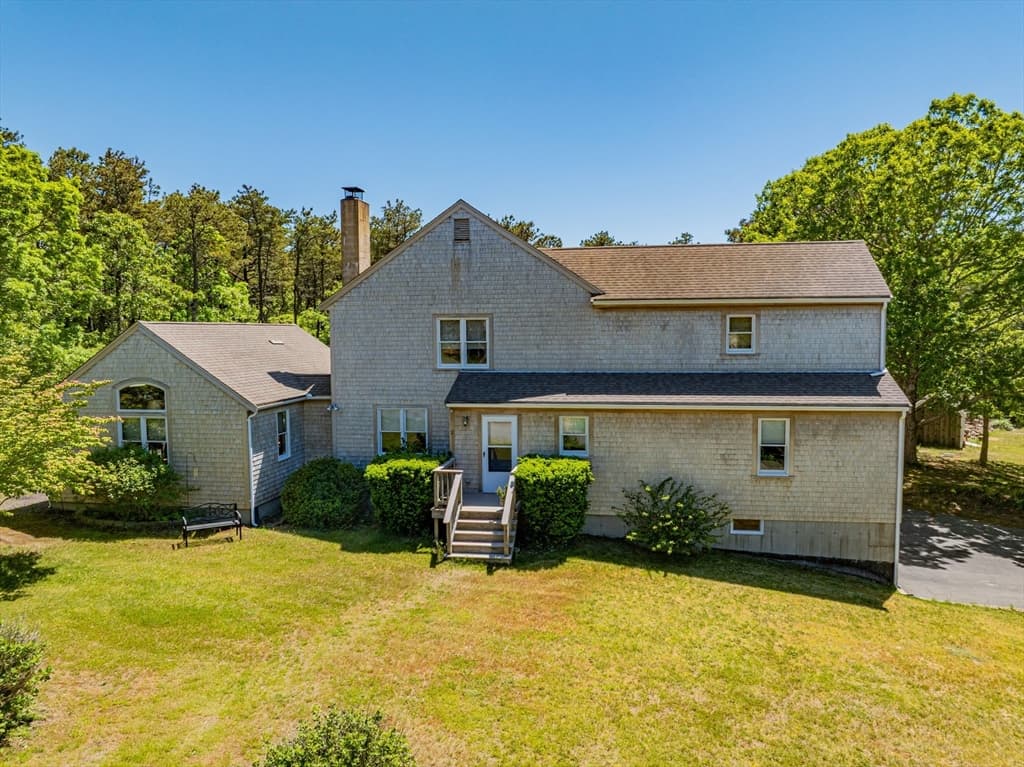 Casa Unifamiliar de 3 quartos em 2 Short Lots Ln, Truro