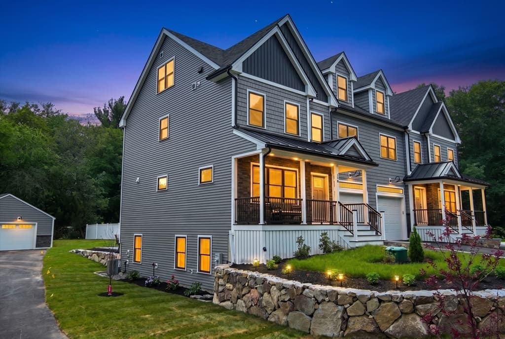 Casa Unifamiliar de 4 quartos em 15 Park Street # B, North Reading
