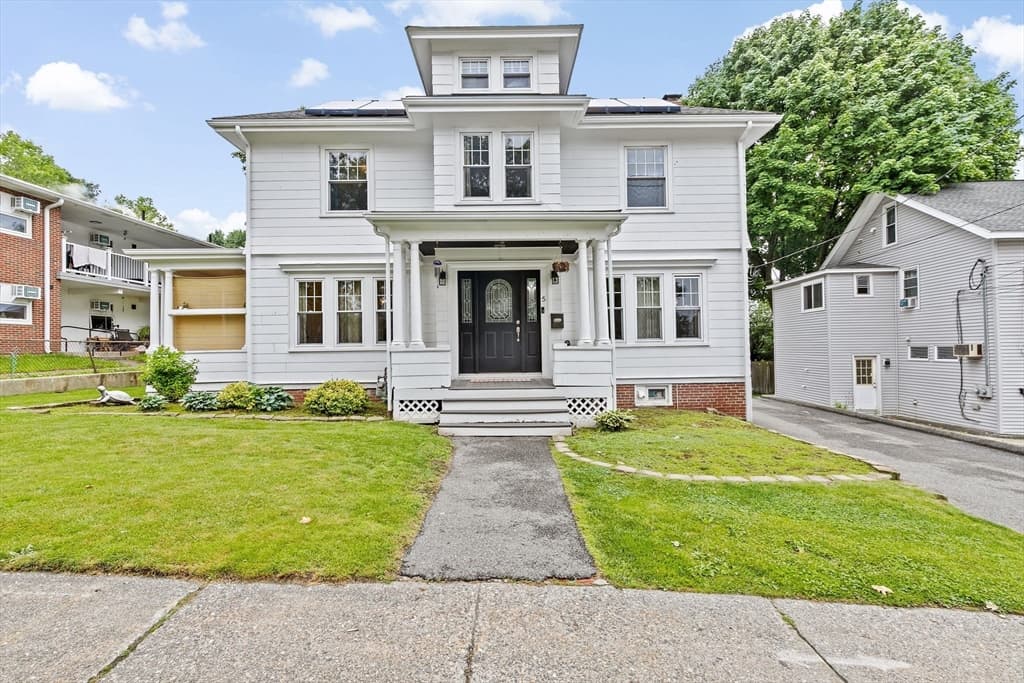 Casa Unifamiliar de 4 quartos em 5 Pleasant Street, Marlborough