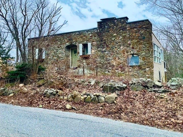 Casa Unifamiliar de 1 quartos em 316 Hancock St., Wrentham
